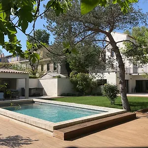 Bed & Breakfast La Maison De L'olivier, Avignon
